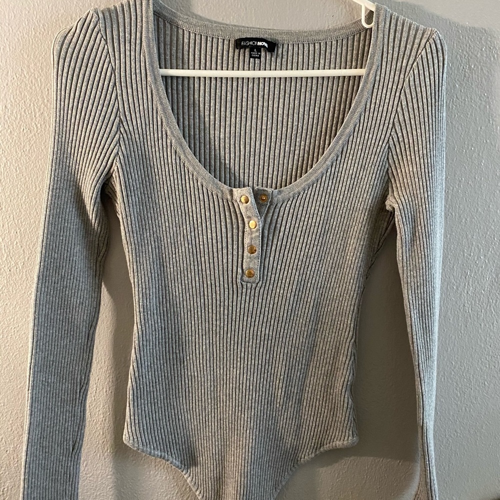 Ribbed body suit